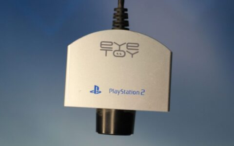 EyeToy de PlayStation 2 la tecnología que anticipó los controles por movimiento en los videojuegos